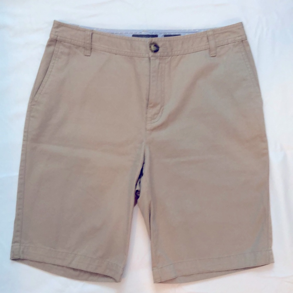 Cute Liz Claiborne Flat Front Khaki Shorts,Sz-P12, NWOT!